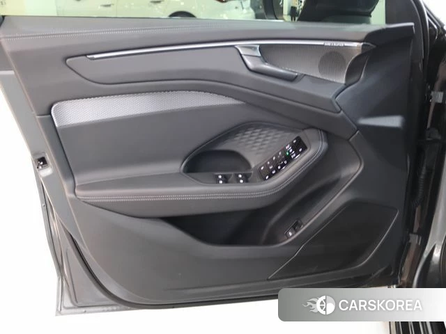 Audi A6 (C9) 2026 Серый из Кореи, фото 2