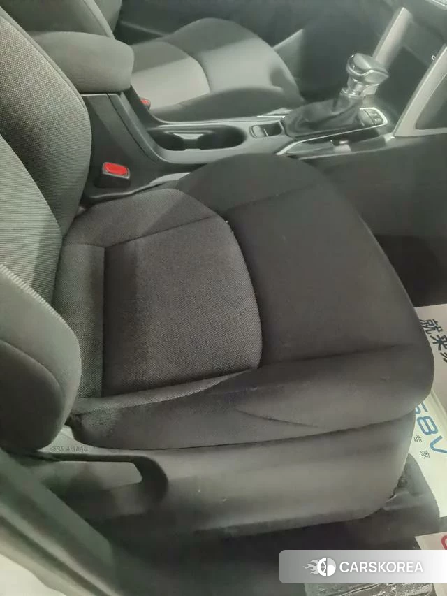 Toyota Frontlander 2024 Белый из Китая, фото 2