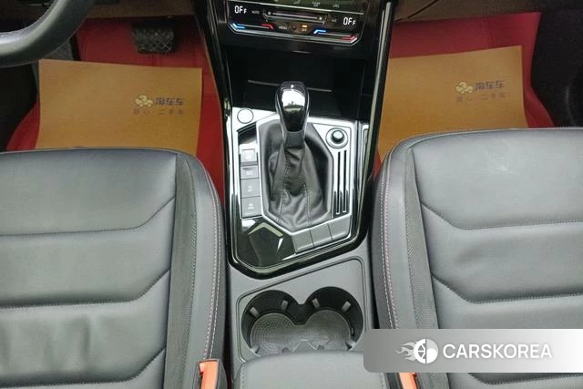 Volkswagen Tayron 2020 Желтый из Китая, фото 2