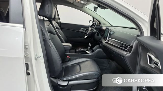 Kia Sportage 5th Generation 2021 Белый из Кореи, фото 2