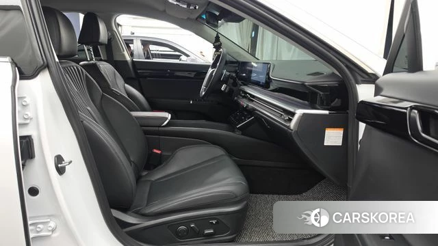 Hyundai Grandeur Hybrid (GN7) 2024 Белый из Кореи, фото 2