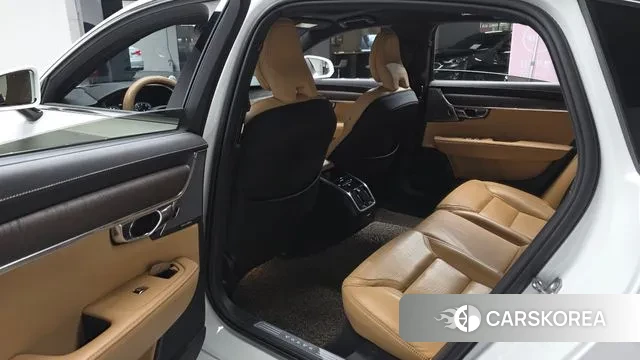 Volvo S90 2021 Белый из Кореи, фото 2