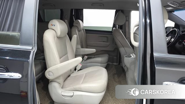 Kia All New Carnival 2018 Черный из Кореи, фото 2