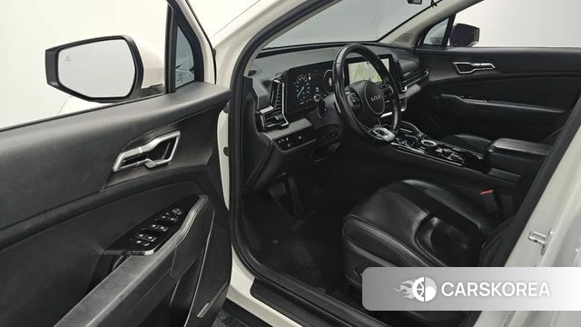 Kia Sportage 5th Generation Hybrid 2022 Белый из Кореи, фото 2