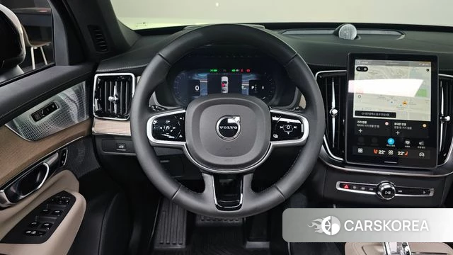 Volvo XC90 second Generation 2025 Черный из Кореи, фото 2