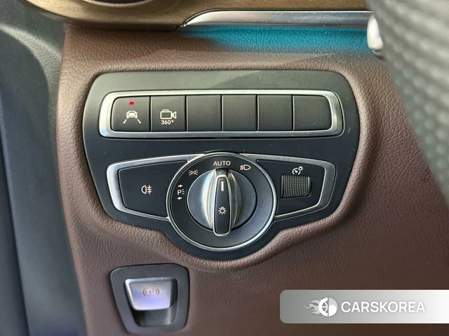 Mercedes-Benz V-Class 2023 Черный из Китая, фото 2