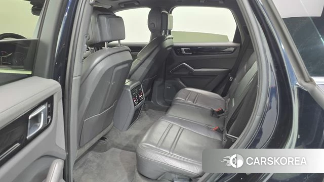 Porsche Cayenne (PO536) id 4922962 из Кореи 2