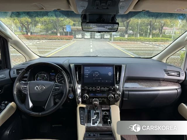 Toyota Vellfire 2021 Черный из Китая, фото 2