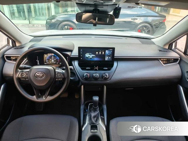 Toyota Corolla 2023 Белый из Китая, фото 2