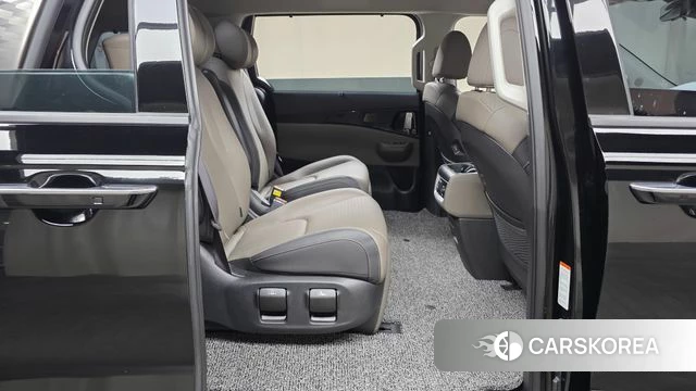 Kia The New Carnival 4th Generation 2024 Черный из Кореи, фото 2
