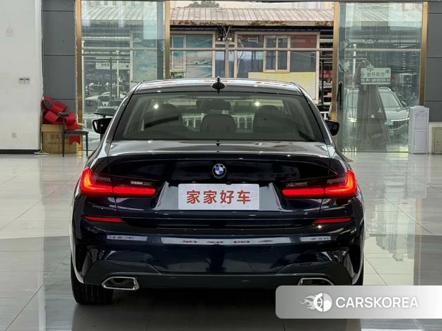 BMW 3 series 2021 Черный из Китая, фото 2