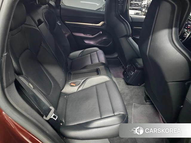 Porsche Taycan 2022 Красный из Кореи, фото 2