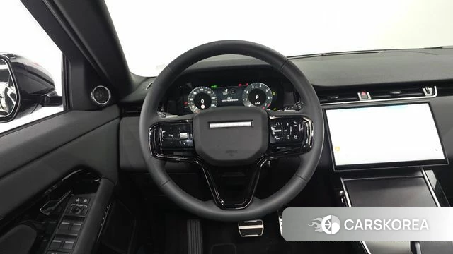 Land Rover Range Rover Evoque 2nd Generation 2026 Черный из Кореи, фото 2