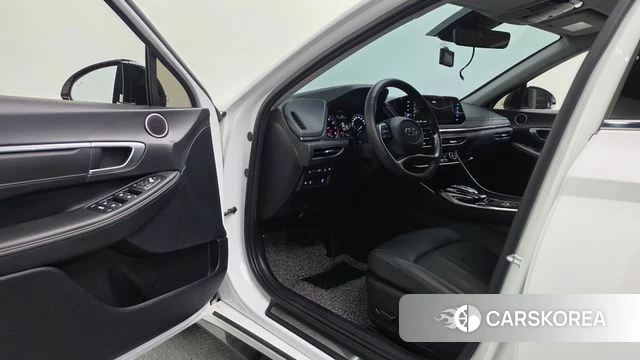 Hyundai Sonata (DN8) 2022 Белый из Кореи, фото 2
