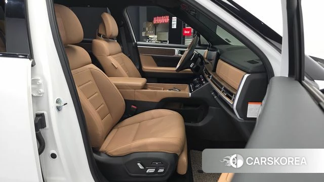 Hyundai Santa Fe (MX5) 2023 Белый из Кореи, фото 2