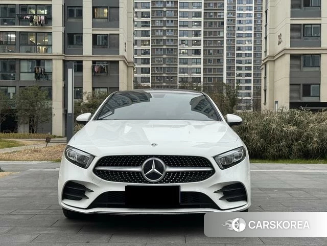 Mercedes-Benz A-Class 2023 Белый из Китая, фото 2