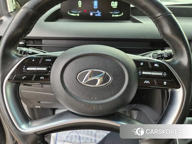 Hyundai Staria 2022 Серебристо-серый из Кореи, фото 2