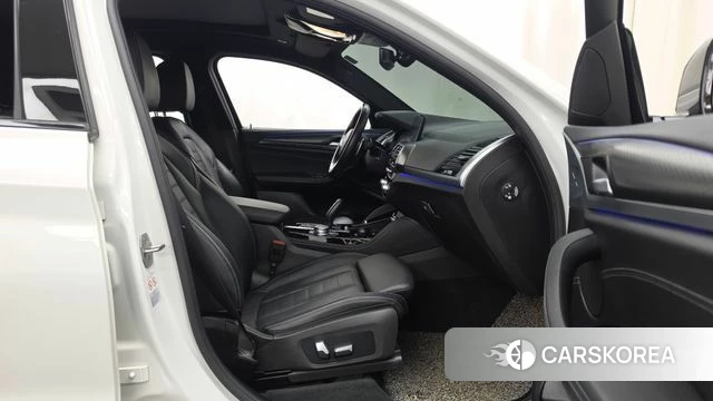 BMW X4 (G02) 2021 Белый из Кореи, фото 2