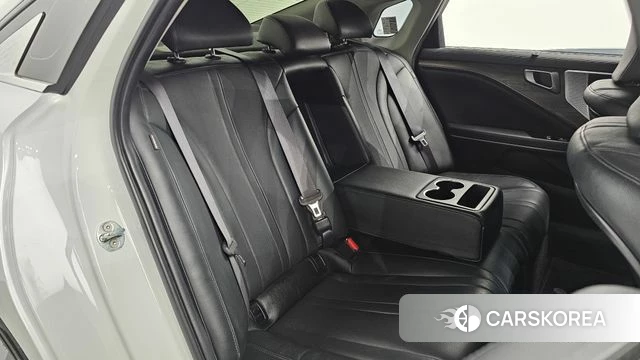 Kia K8 2022 Белый из Кореи, фото 2