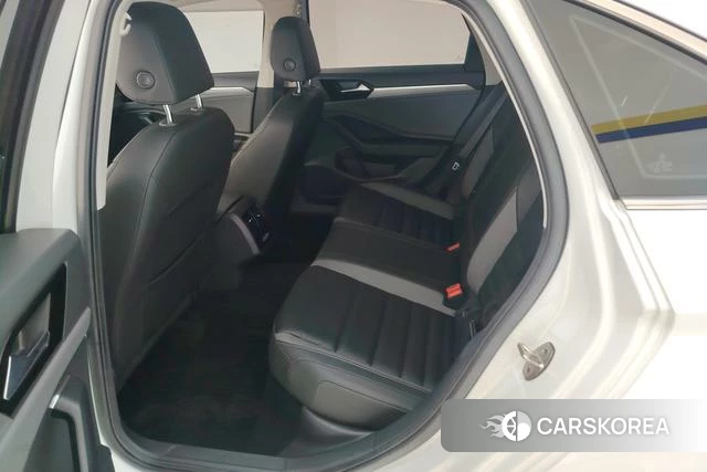 Volkswagen Sagitar 2020 Белый из Китая, фото 2
