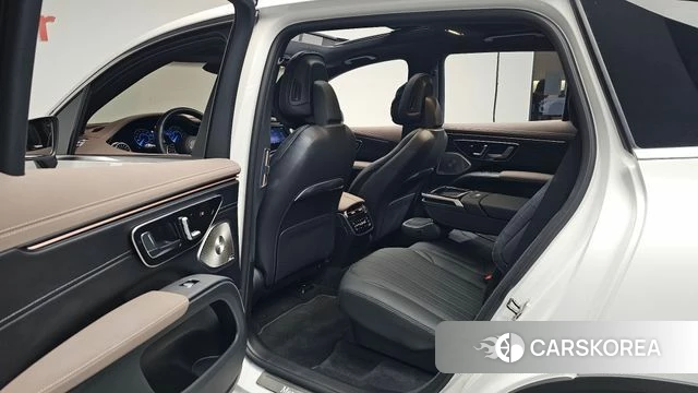 Mercedes-Benz EQS SUV X296 2025 Белый из Кореи, фото 2