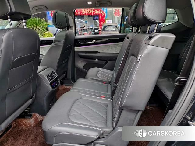 Volkswagen Teramont 2024 Черный из Китая, фото 2