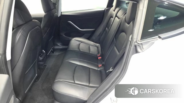 Tesla Model 3 2021 Белый из Кореи, фото 2