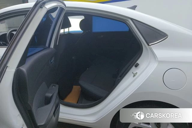 Hyundai Verna 2020 Белый из Китая, фото 2