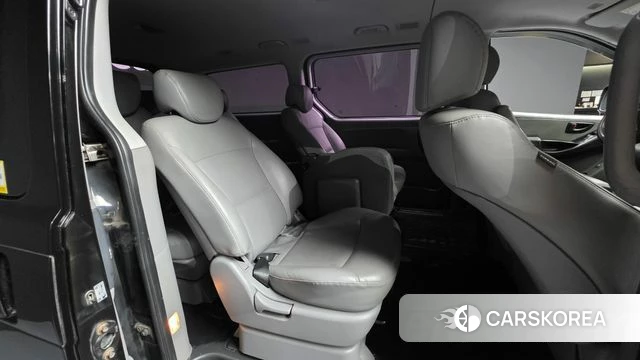 Hyundai The New Grand Starex 2019 Черный из Кореи, фото 2