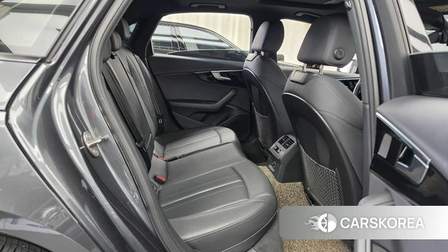 Audi A4 (B9) 2020 Серый из Кореи, фото 2