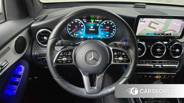 Mercedes-Benz GLC-Class X253 2020 Белый из Кореи, фото 2