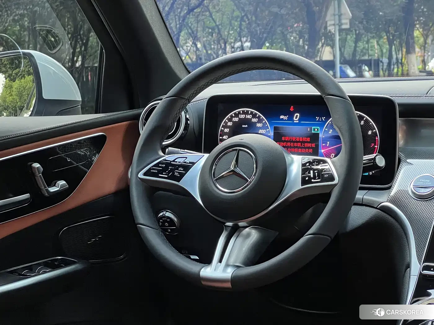 Mercedes-Benz GLC 2025 Белый из Китая, фото 2