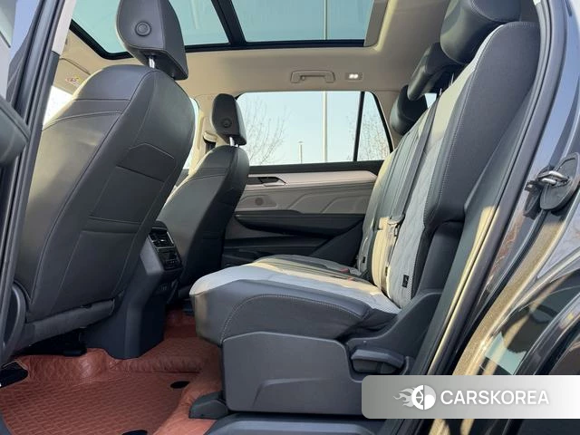 Volkswagen Tavendor 2024 Черный из Китая, фото 2