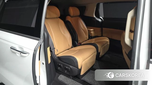 Kia Carnival 4th generation 2023 Белый из Кореи, фото 2