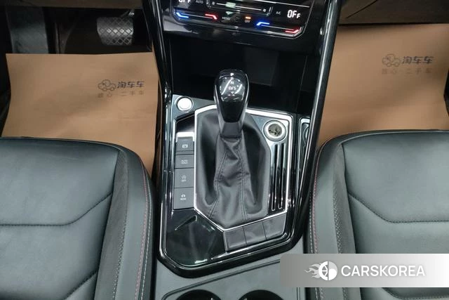 Volkswagen Tayron 2021 Черный из Китая, фото 2