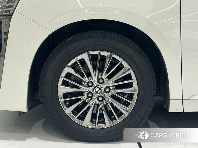 Toyota Vellfire 2021 Белый из Китая, фото 2