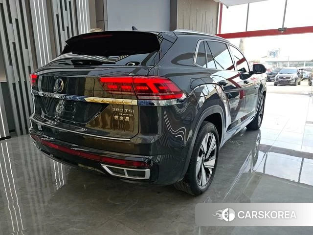 Volkswagen Teramont 2021 Темно-серый из Китая, фото 2