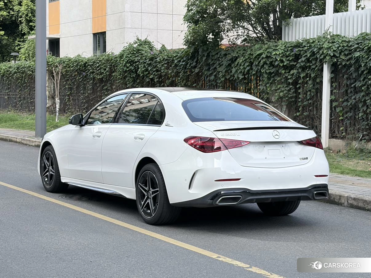 Mercedes-Benz C-class 2024 Белый из Китая, фото 2