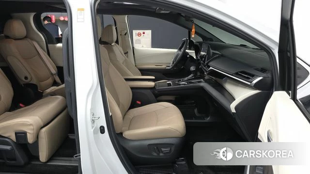 Toyota Sienna 4th Generation 2024 Белый из Кореи, фото 2