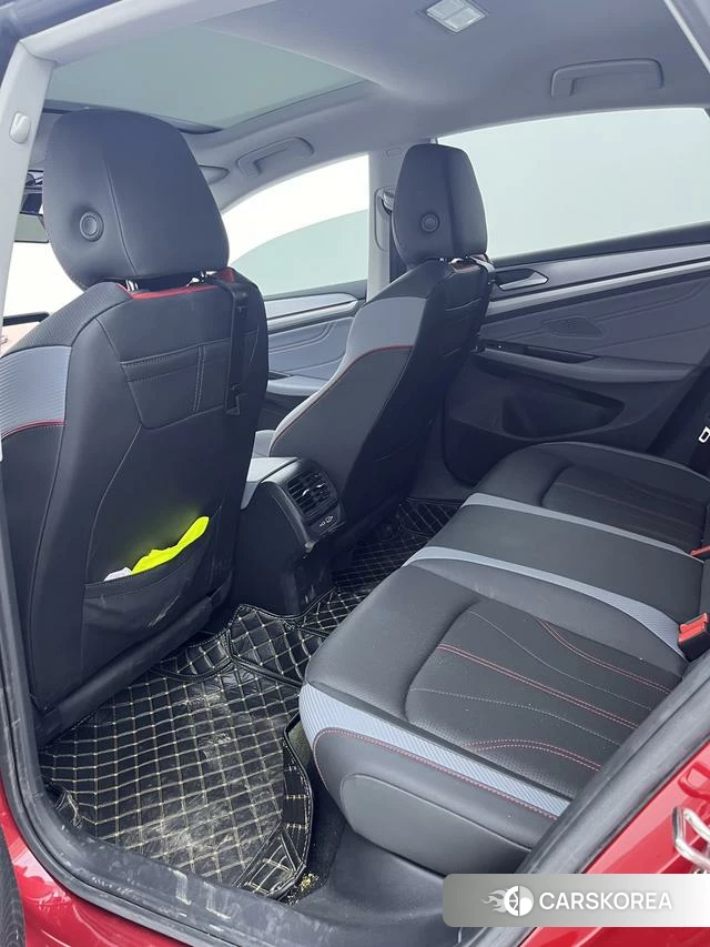 Volkswagen Lamando 2023 Красный из Китая, фото 2