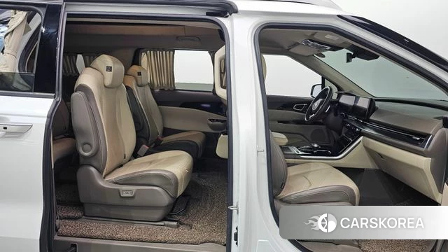 Kia Carnival 4th generation 2021 Белый из Кореи, фото 2