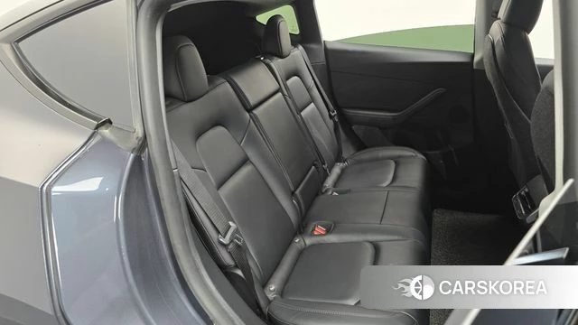 Tesla Model Y 2021 Серый из Кореи, фото 2