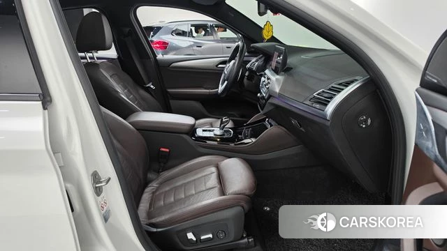BMW X4 (G02) 2021 Белый из Кореи, фото 2
