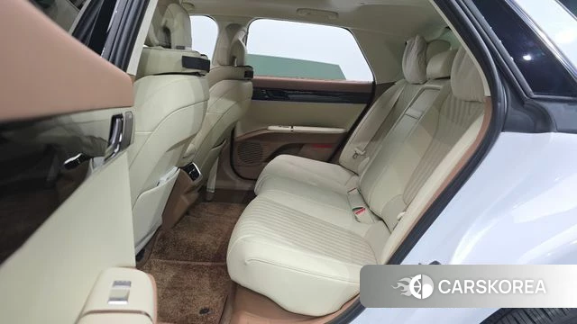 Hyundai Grandeur Hybrid (GN7) 2024 Белый из Кореи, фото 2