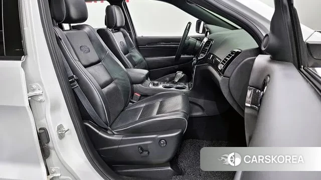 Jeep Grand Cherokee 2019 Белый из Кореи, фото 2