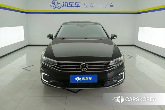 Volkswagen Magotan 2021 Черный из Китая, фото 2