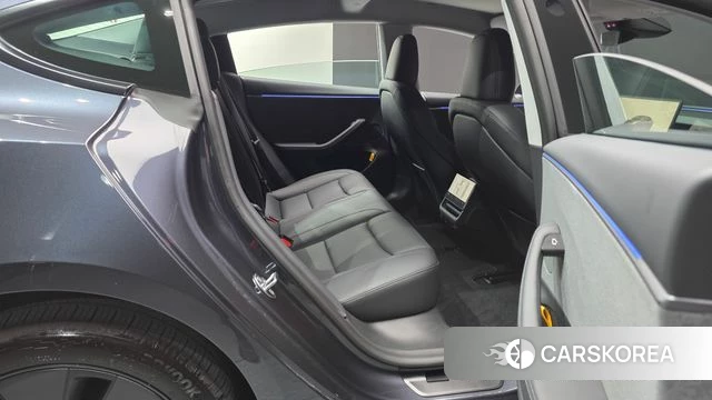 Tesla Model 3 2026 Серый из Кореи, фото 2
