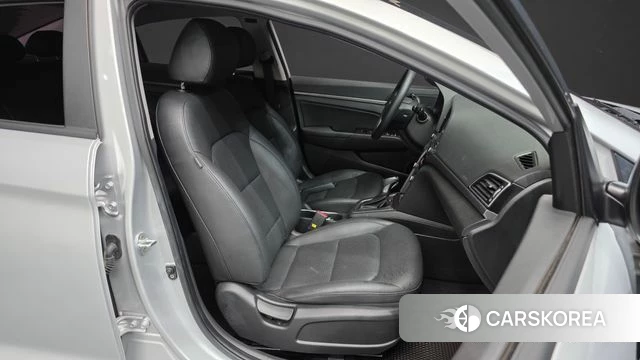 Hyundai Avante AD 2018 Серебряный из Кореи, фото 2
