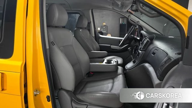 Hyundai The New Grand Starex 2020 Желтый из Кореи, фото 2