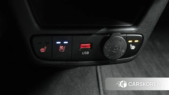 Kia The New Kia Ray 2023 Белый из Кореи, фото 2